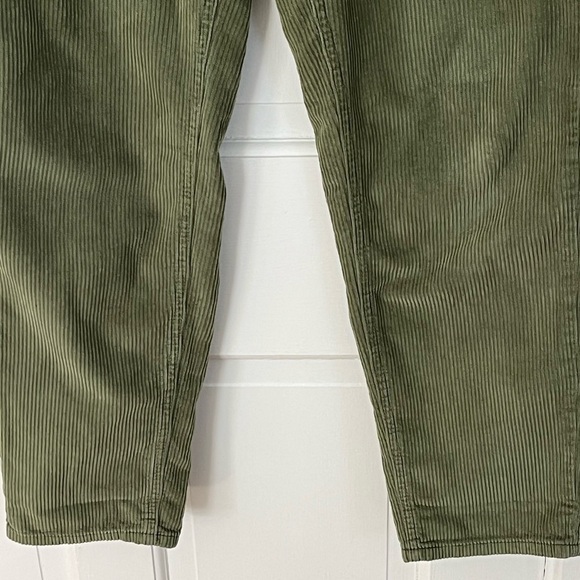 Urban Outfitters BDG Mom High Rise Corduroy Pant Moss Green Size 28 - Picture 6 of 15
